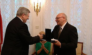 Veleposlanik Zoran Jašić i Martin Prikosović. (slika: ORF) Veleposlanik Zoran Jašić i Martin Prikosović. (slika: ORF)